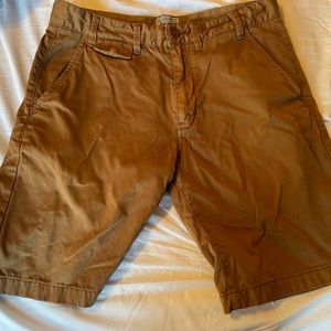 Barbour Men’s Khaki Shorts - Size 32 - Tan/Brown